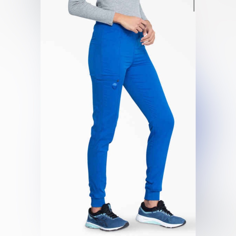 Dickies Women's Blue Scrubs